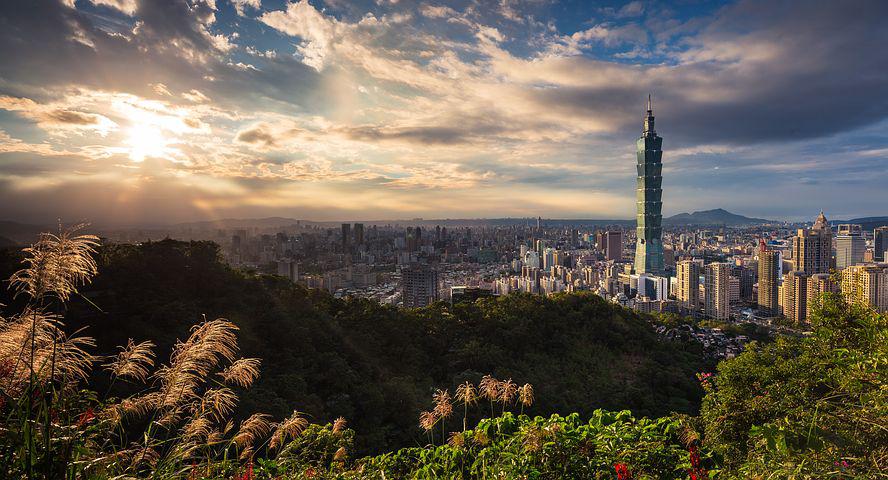 СМИ сообщают, что Пелоси может посетить Тайвань в ближайшие дни